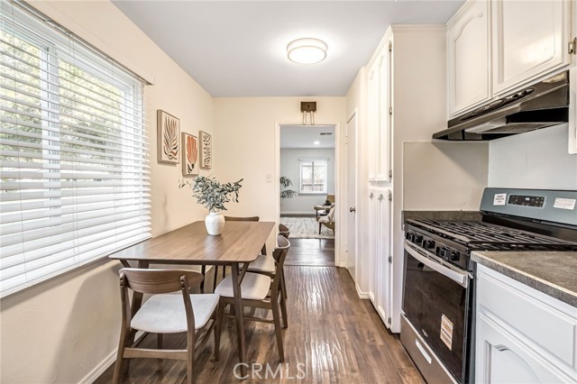 Detail Gallery Image 9 of 28 For 6048 N Del Mar, Fresno,  CA 93704 - 3 Beds | 2/1 Baths