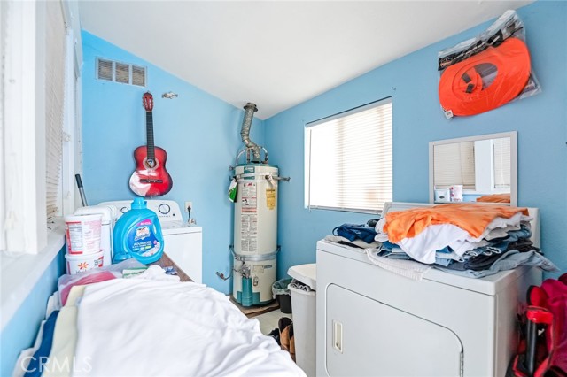 Detail Gallery Image 11 of 12 For 414 W Cameron, Hanford,  CA 93230 - 2 Beds | 1 Baths