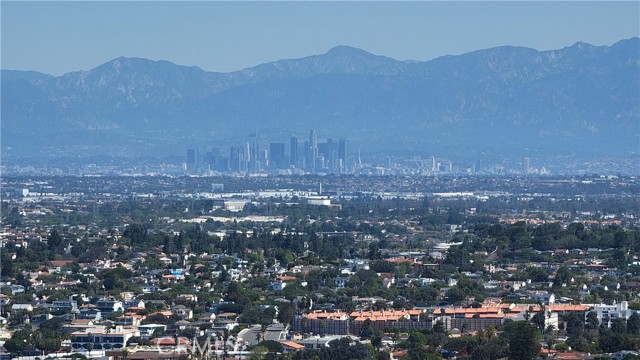 Views of whole LA basin, including Downtown and SoFi Stadium (not pictured).