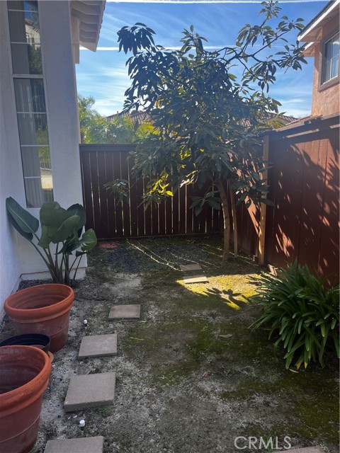 29 Del Padre, Lake Forest CA: https://media.crmls.org/medias/0c8d198e-b226-4ce8-bd1c-30deafbdf478.jpg