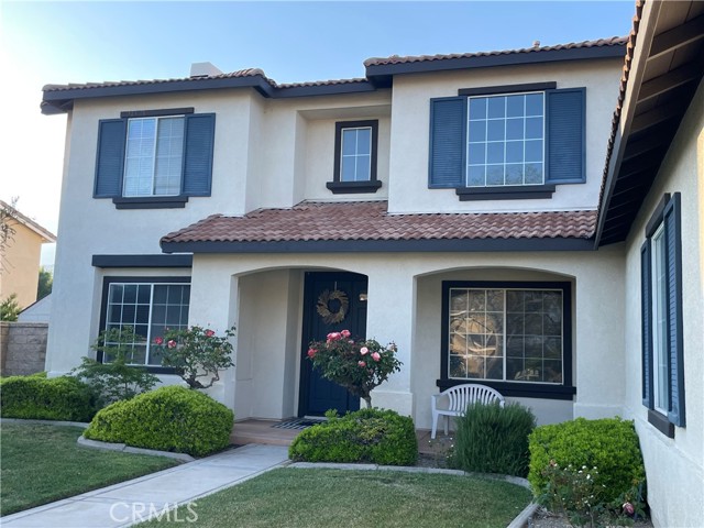 Detail Gallery Image 2 of 46 For 13950 Guidera Dr, Rancho Cucamonga,  CA 91739 - 5 Beds | 3/1 Baths