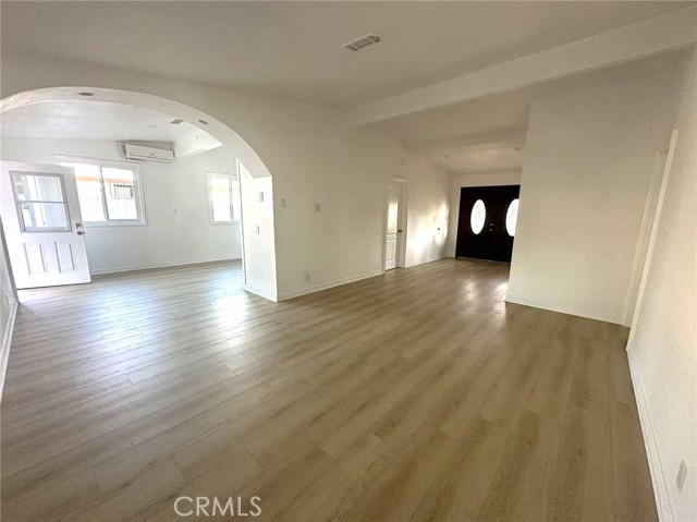 Detail Gallery Image 3 of 17 For 1909 E Walnut Creek, West Covina,  CA 91791 - 4 Beds | 2 Baths