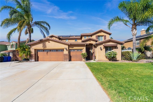 Detail Gallery Image 4 of 75 For 16636 Parsley, Fontana,  CA 92337 - 5 Beds | 3/1 Baths