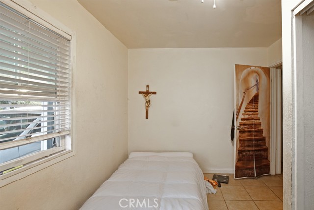 Detail Gallery Image 14 of 30 For 12148 Marbel Ave, Downey,  CA 90242 - 4 Beds | 2 Baths