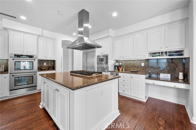 2515 Costero Magestuoso, San Clemente CA: https://media.crmls.org/medias/0c8e4a3a-d2ea-40b7-8b30-5566829b4add.jpg