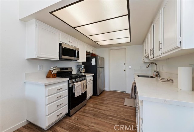 Detail Gallery Image 14 of 37 For 5058 Tierra Antigua, Whittier,  CA 90601 - 2 Beds | 2 Baths