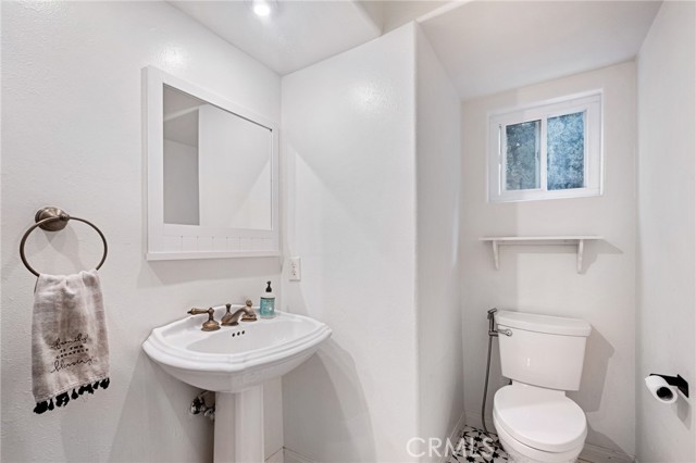 202 Lucia Avenue, Redondo Beach, California 90277, 5 Bedrooms Bedrooms, ,3 BathroomsBathrooms,Residential,Sold,Lucia,SB21191520