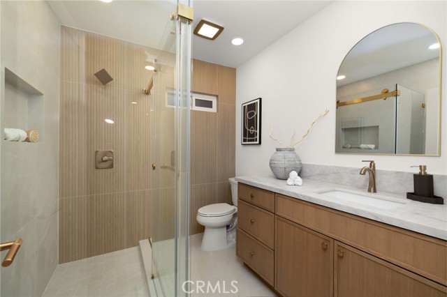 Detail Gallery Image 17 of 36 For 12423 Beverly, Whittier,  CA 90601 - 4 Beds | 3 Baths