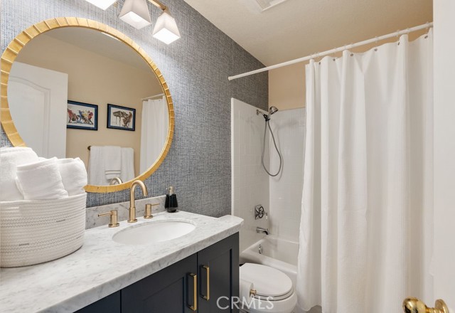 17 Auvergne, Newport Coast CA: https://media.crmls.org/medias/0c8fbe8d-4028-48bd-b2ce-82b6fa8121ed.jpg