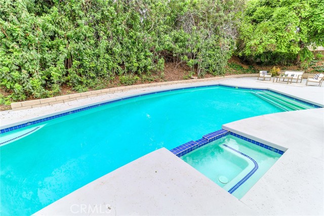 2225 Terraza Place, Fullerton CA: https://media.crmls.org/medias/0c900dd9-cce7-4b35-82bb-21a18a183681.jpg