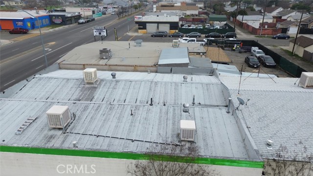 Image 3 of 12 For 4330 Belmont