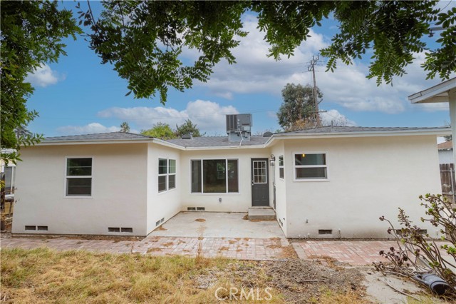 Detail Gallery Image 21 of 38 For 17541 Kingsbury St, Granada Hills,  CA 91344 - 3 Beds | 2 Baths