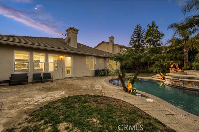 12800 Via Donatello, Porter Ranch CA: https://media.crmls.org/medias/0c91ff3f-a327-4f2c-9db4-68e7831b1d37.jpg