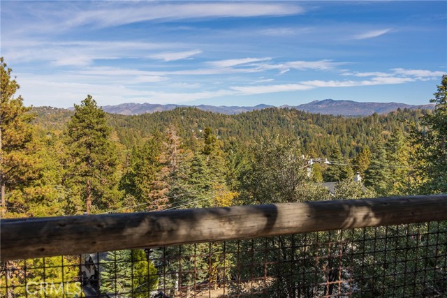 Detail Gallery Image 6 of 52 For 26329 Spyglass, Lake Arrowhead,  CA 92352 - 5 Beds | 3/1 Baths