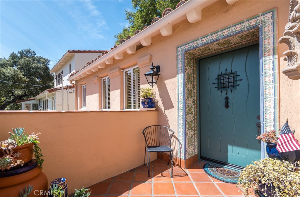 2975 Hermosita DriveGlendale img 2