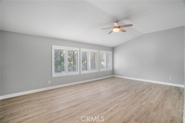 3280 Stallion Street, Ontario CA: https://media.crmls.org/medias/0c95f484-b2ba-4cb2-8455-275fe673ab14.jpg