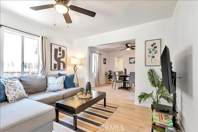 518 E Lime, Monrovia CA: https://media.crmls.org/medias/0c963c26-4644-4a27-bff0-bc351947d680.jpg