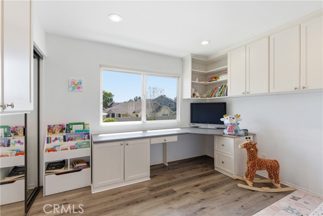 Image 18 of 33 For 14 Dry Creek