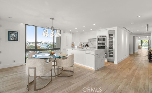 601 Lido Park Drive, Newport Beach CA: https://media.crmls.org/medias/0c98b811-3c9f-484e-a151-53b416b5a15f.jpg