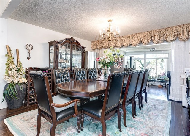 Detail Gallery Image 18 of 43 For 2960 Terraza Pl, Fullerton,  CA 92835 - 4 Beds | 4 Baths