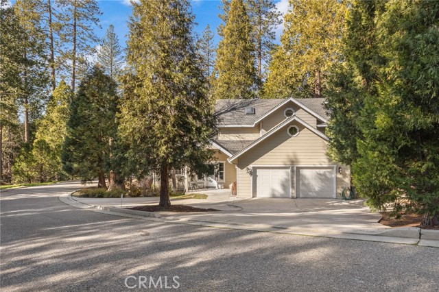 Detail Gallery Image 6 of 63 For 53875 Dogwood Creek, Bass Lake,  CA 93604 - 4 Beds | 2/1 Baths