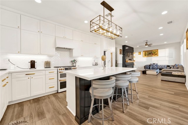 Detail Gallery Image 11 of 49 For 28427 Ascent, Saugus,  CA 91350 - 3 Beds | 3 Baths