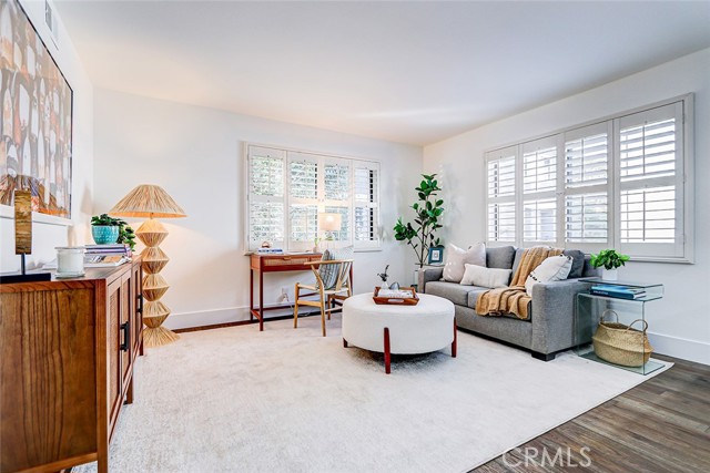 101 Broadway, Redondo Beach, California 90277, 3 Bedrooms Bedrooms, ,2 BathroomsBathrooms,Residential,For Sale,Broadway,SB25056727
