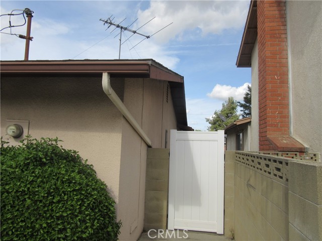 Detail Gallery Image 25 of 32 For 3636 Mapleleaf Dr, Riverside,  CA 92503 - 4 Beds | 2 Baths