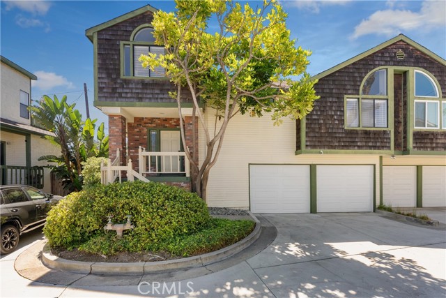 2649 Elden, Costa Mesa CA: https://media.crmls.org/medias/0c9ac6d7-bd30-4edf-a5bd-b4dcc40696ea.jpg