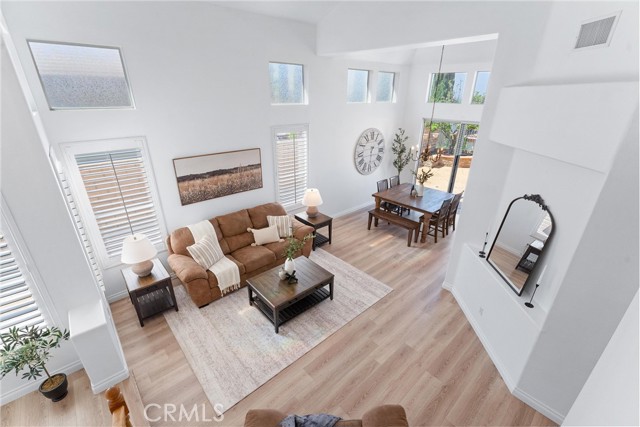 1443 Canyon Crest Drive, Corona CA: https://media.crmls.org/medias/0c9b2119-2ca4-4ecd-a409-4a771b6dd27a.jpg