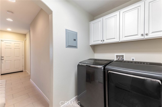 Detail Gallery Image 10 of 26 For 15617 Odyssey Dr #32,  Granada Hills,  CA 91344 - 2 Beds | 2 Baths
