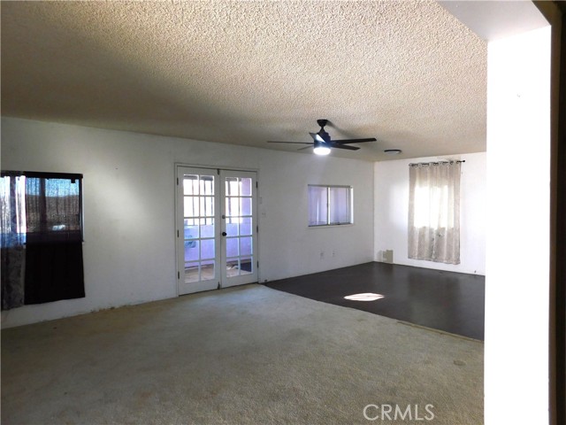 Detail Gallery Image 3 of 27 For 27627 Comstock Ave, Johannesburg,  CA 93528 - 2 Beds | 2 Baths