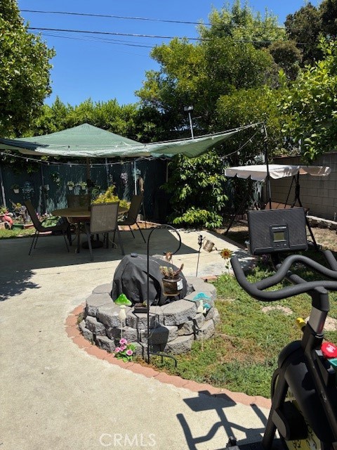 Detail Gallery Image 1 of 8 For 8360 Katherine Ave #1,  Panorama City,  CA 91402 - 3 Beds | 1 Baths