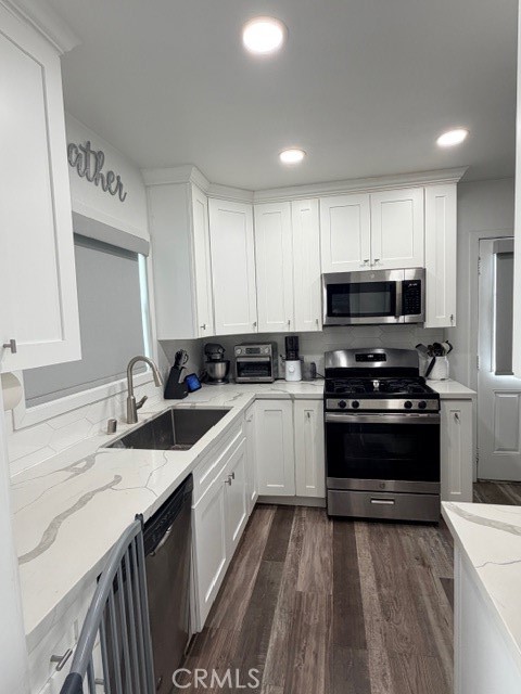 Detail Gallery Image 12 of 17 For 3546 Donald, Riverside,  CA 92503 - 3 Beds | 1 Baths