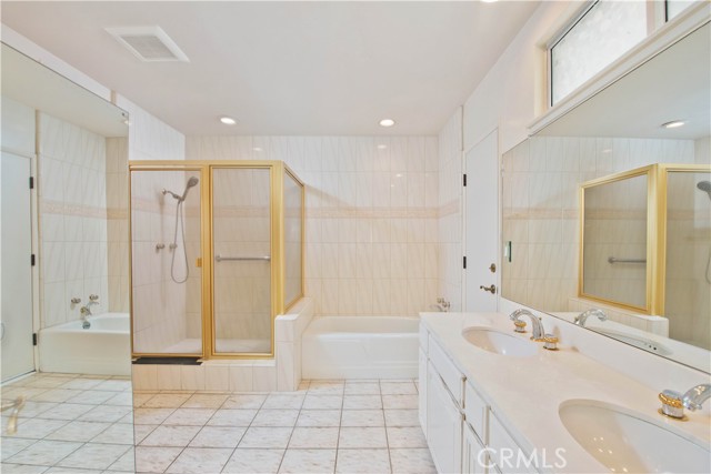 Detail Gallery Image 14 of 32 For 12521 Nedra, Granada Hills,  CA 91344 - 5 Beds | 4 Baths