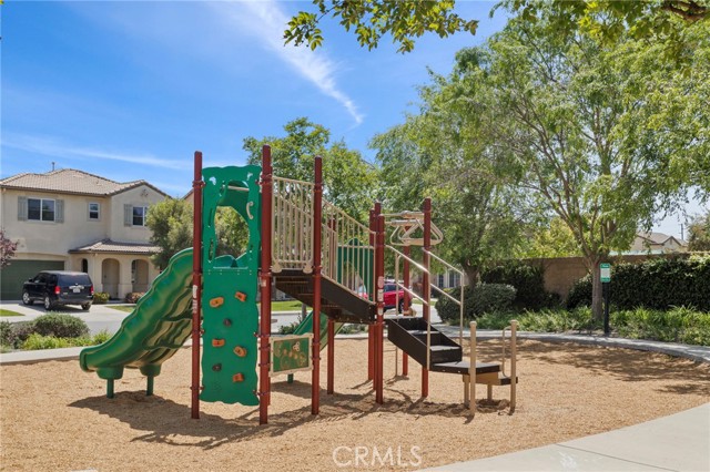 Detail Gallery Image 37 of 39 For 2618 W via San Carlos, San Bernardino,  CA 92410 - 4 Beds | 2/1 Baths