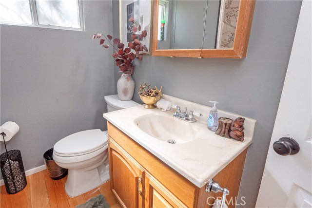 Detail Gallery Image 32 of 46 For 108 E Rainbow Bld, Big Bear City,  CA 92314 - 4 Beds | 1/1 Baths