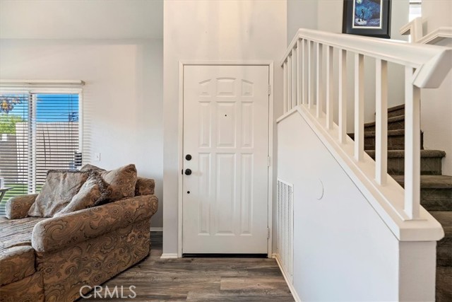 Detail Gallery Image 8 of 48 For 7686 Calle Hacienda, Highland,  CA 92346 - 4 Beds | 2/1 Baths