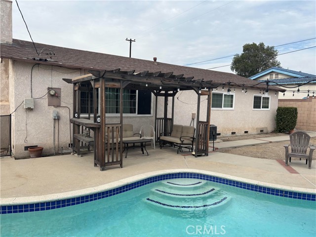 134 W Laxford Street, Glendora CA: https://media.crmls.org/medias/0c9e4afc-bebe-442e-957b-12cfbec4bf53.jpg