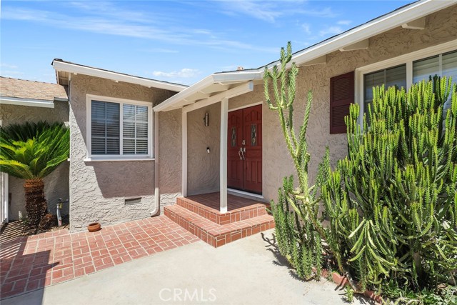 Detail Gallery Image 3 of 31 For 22459 Covello St, West Hills,  CA 91307 - 3 Beds | 2 Baths