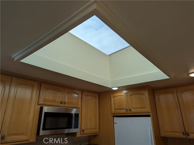 Detail Gallery Image 21 of 55 For 270 Cagney Ln #308,  Newport Beach,  CA 92663 - 2 Beds | 2 Baths