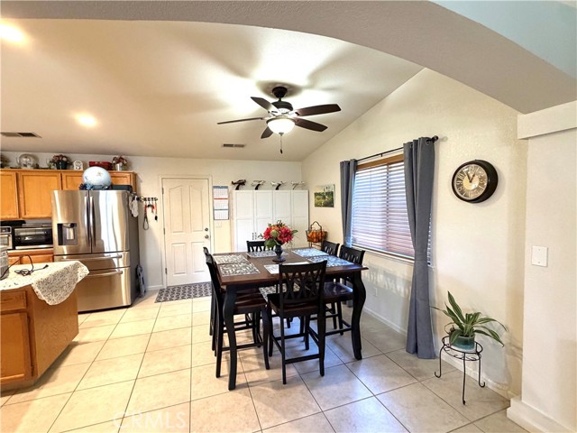 Detail Gallery Image 23 of 51 For 2943 Bea, Merced,  CA 95348 - 3 Beds | 2 Baths