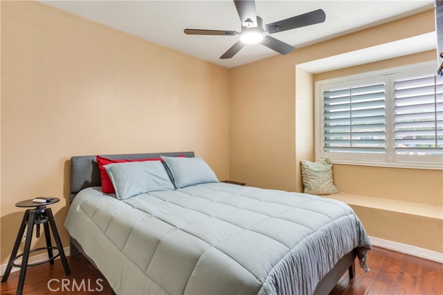 1305 Harvest Circle, Corona CA: https://media.crmls.org/medias/0c9ee7e8-aef9-4e38-b913-b8a51b335a45.jpg