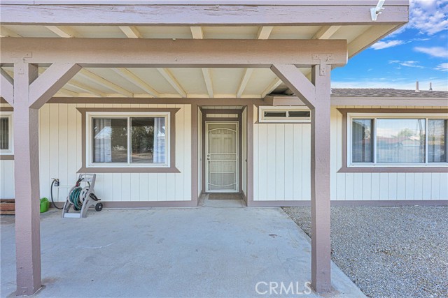 Detail Gallery Image 5 of 46 For 19165 Rocksprings Rd, Hesperia,  CA 92345 - 3 Beds | 2 Baths