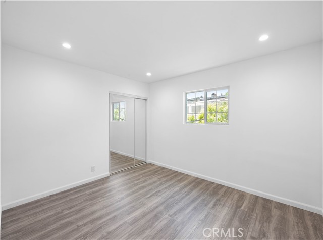 6846 Wystone Avenue, Reseda CA: https://media.crmls.org/medias/0c9f8f2b-b214-4373-80db-91f42eb4f127.jpg