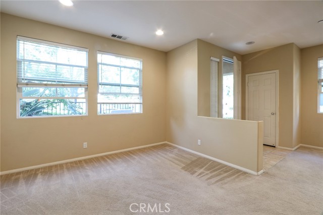 Detail Gallery Image 3 of 24 For 64 Trailing Vine, Irvine,  CA 92602 - 3 Beds | 2/1 Baths