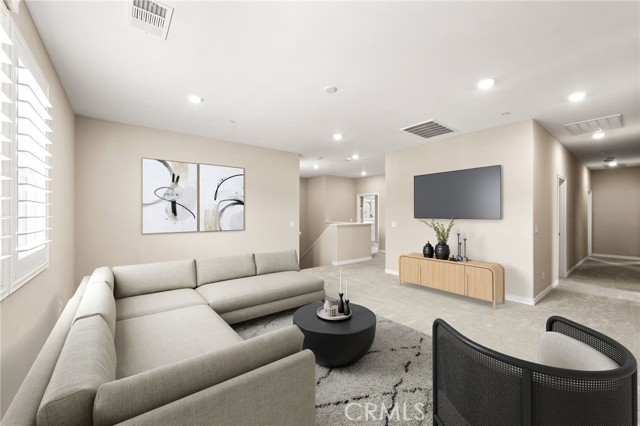 Image 37 of 75 For 45745 Altree Court