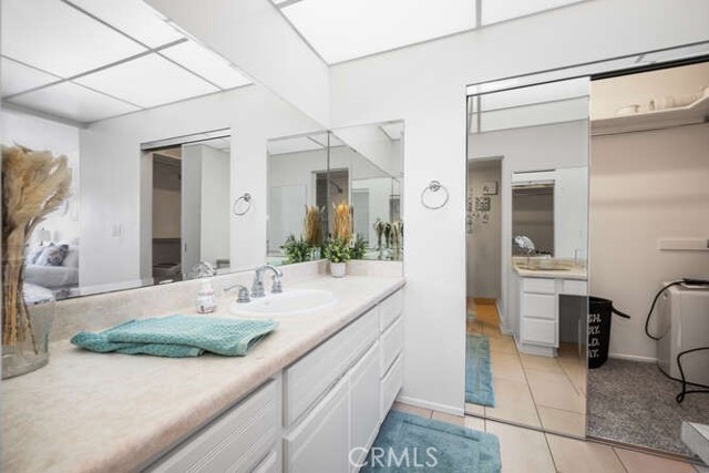 12300 Montecito Road, Seal Beach CA: https://media.crmls.org/medias/0ca0deaa-a449-4f26-b8b5-f85d9a327178.jpg