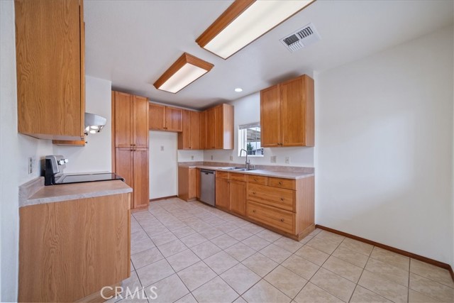 Detail Gallery Image 15 of 64 For 610 Quivera, Needles,  CA 92363 - 3 Beds | 2 Baths