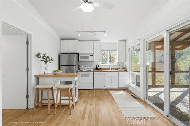 Detail Gallery Image 8 of 32 For 270 Honey Run Road, Chico,  CA 95928 - 1 Beds | 1 Baths